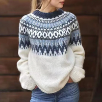 Freya | Maglione in lana a maglia grossa con motivo nordico