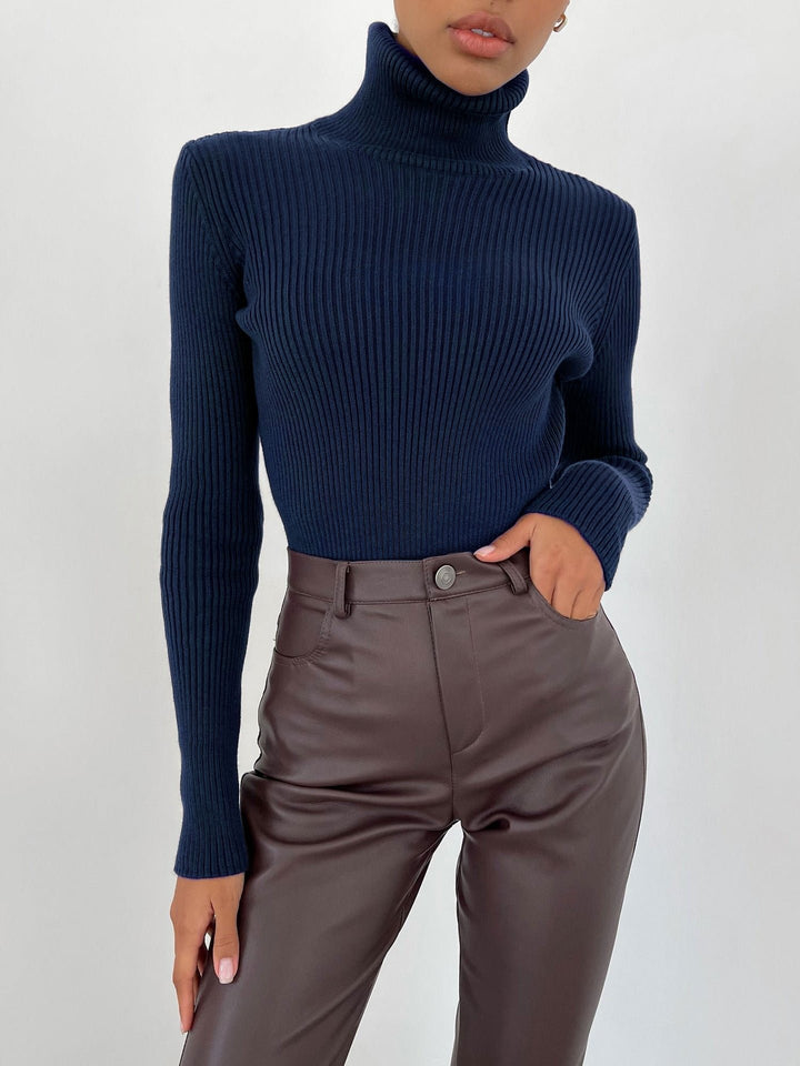 Cassandra | Turtleneck Sweater – Classic Style for Women
