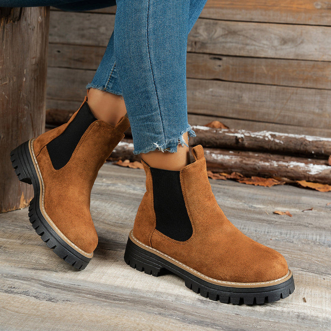 Aurelia | Women's Stylish Chunky Sole Chelsea Ankle Boots