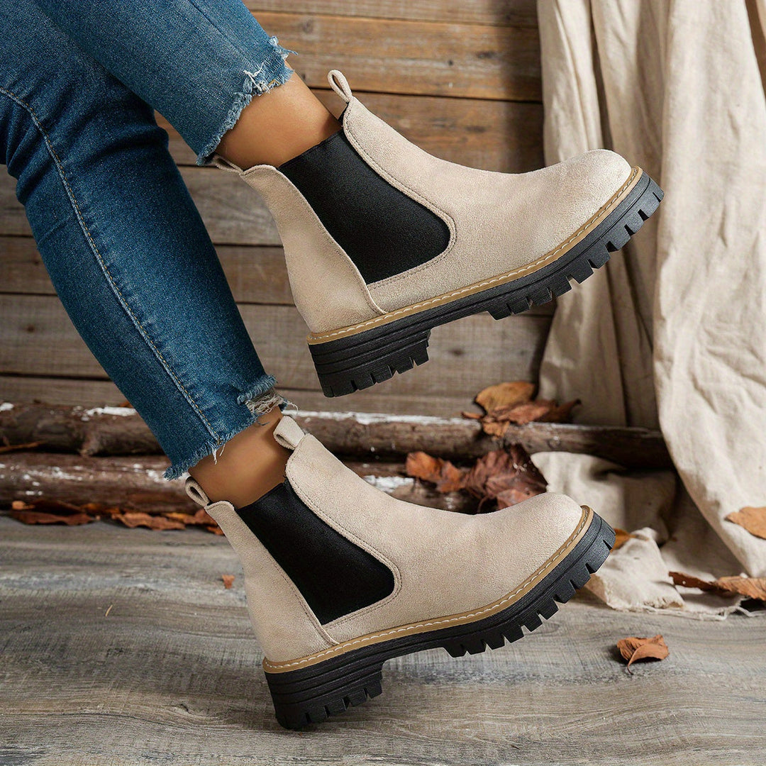 Aurelia | Women's Stylish Chunky Sole Chelsea Ankle Boots