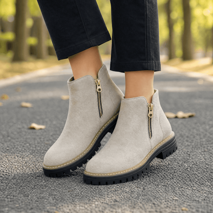 Stepara | Chelsea Boots – Stylish Side-Zip Design for Women