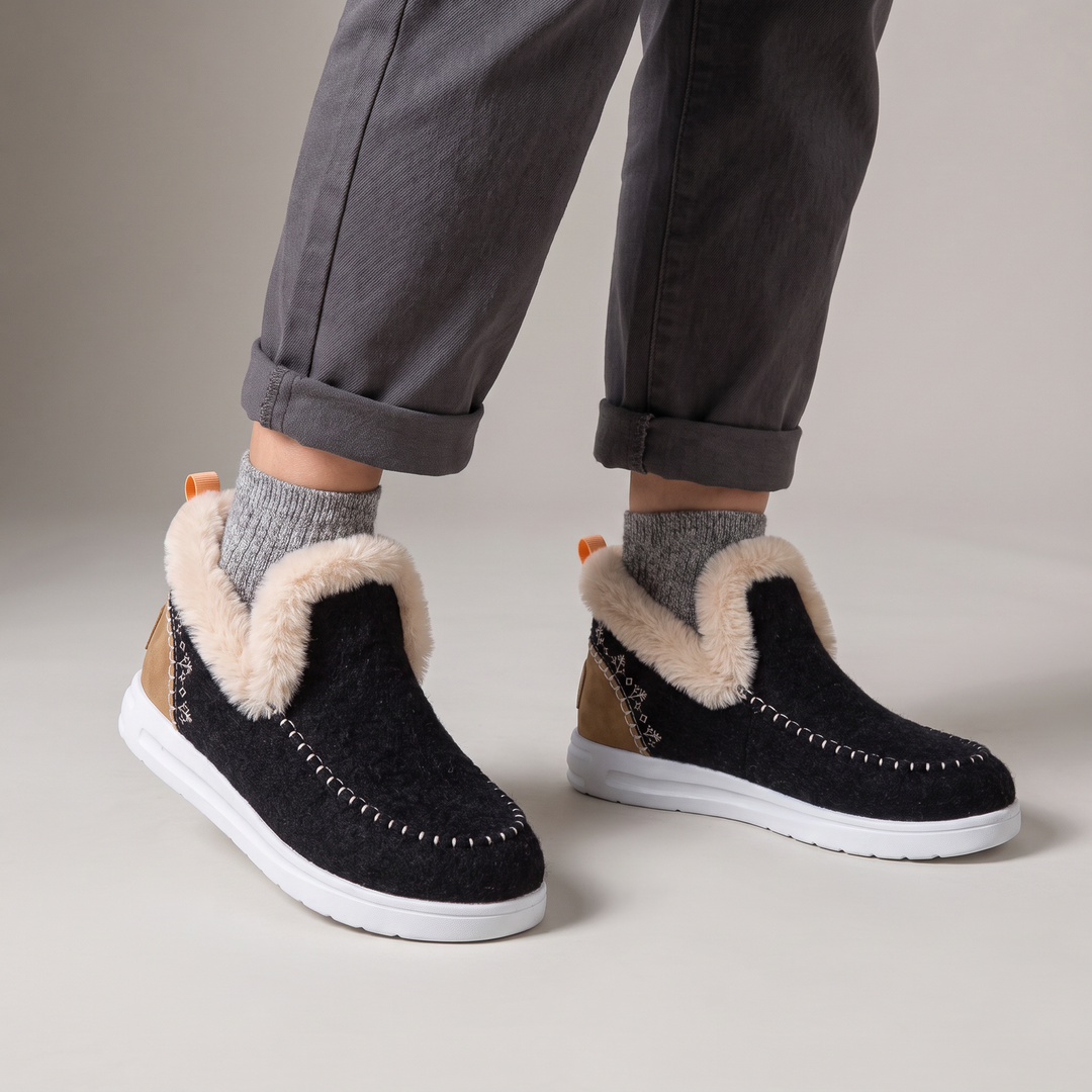 Wynter | Slip-On Boots – Fleece-Lined Winter Comfort for Women