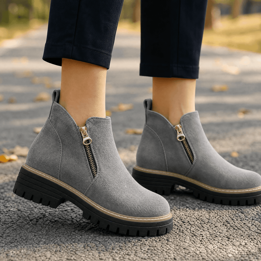 Stepara | Chelsea Boots – Stylish Side-Zip Design for Women