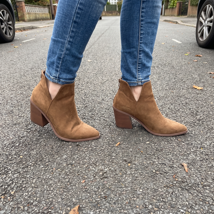 Sienna | Country Pointed-Toe Block-Heel Ankle Boots - Image 5