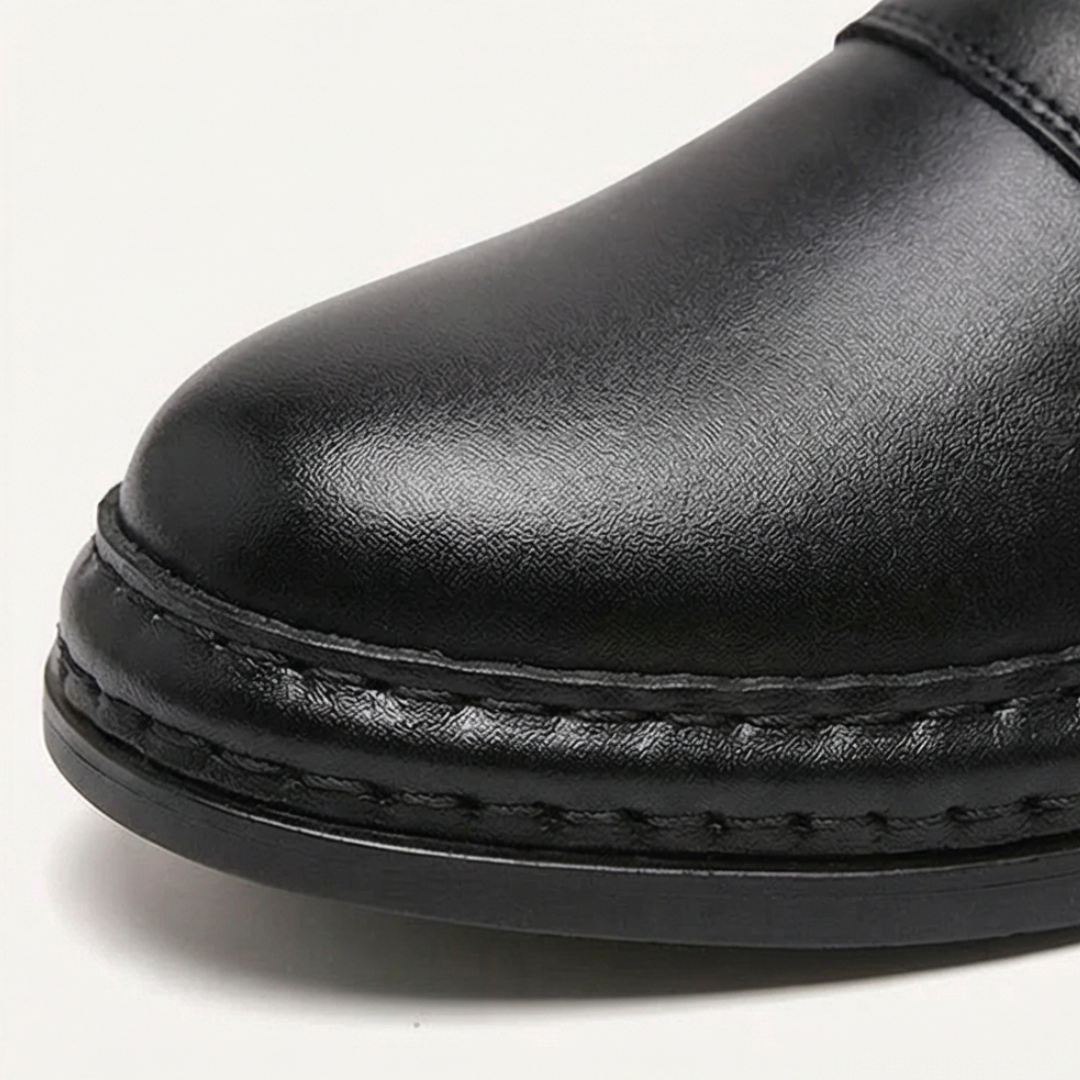 Cavalier | Two-Tone Ankle Boots – Stylish Slip-On Design for Women