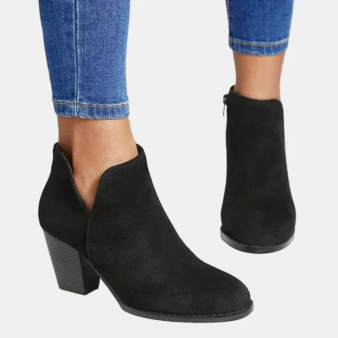 Aurelia | Elegante Ankle Boots für Damen aus Veloursleder mit Blockabsatz und seitlichem Reißverschluss