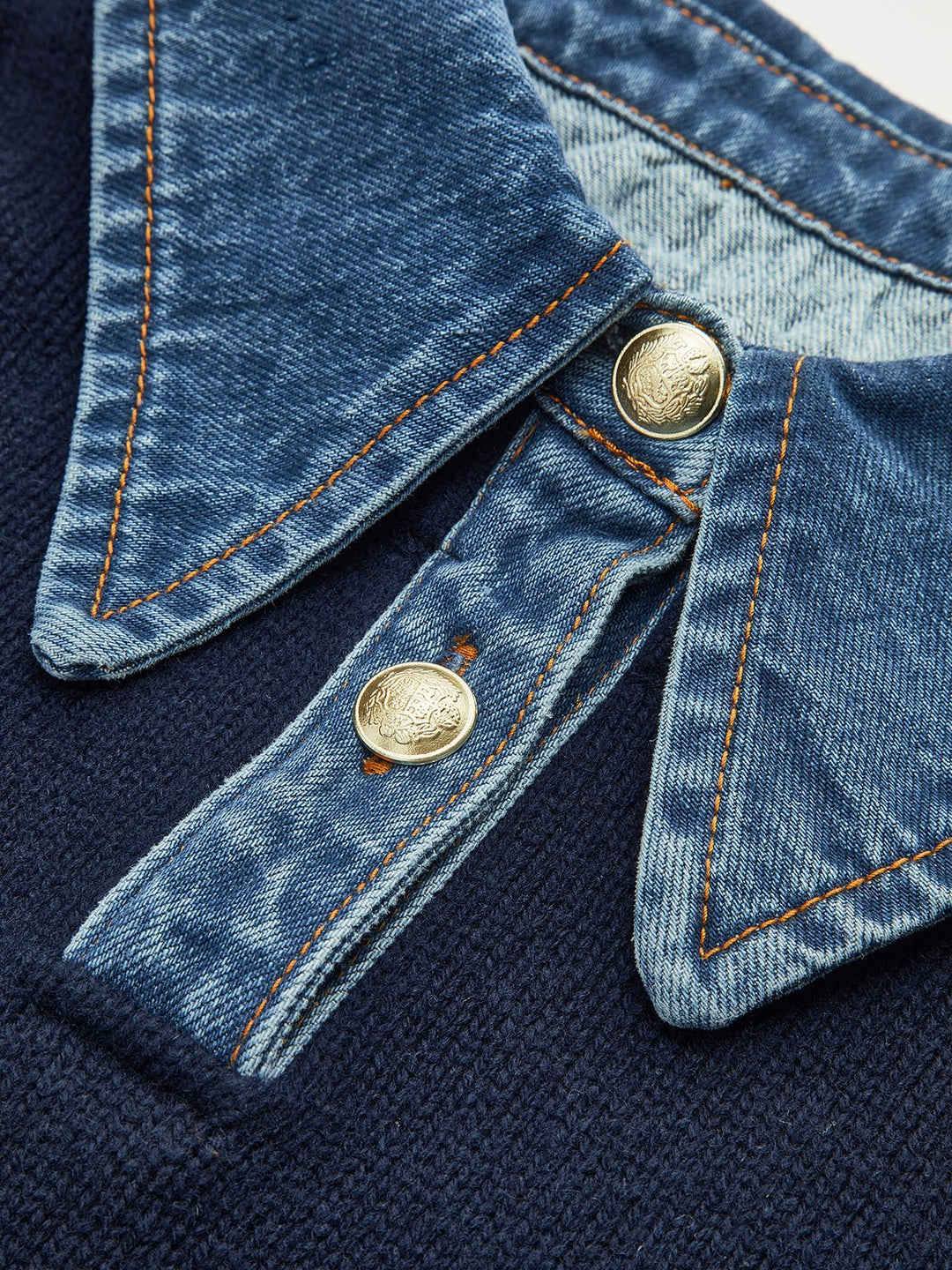 Camille | Maglione polo in maglia con colletto in denim