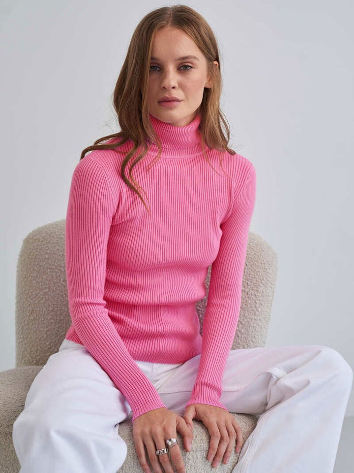 Cassandra | Turtleneck Sweater – Classic Style for Women
