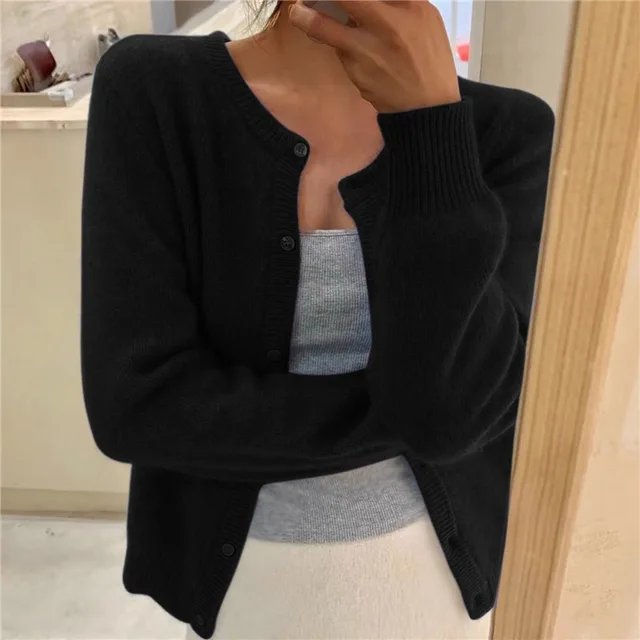 Lucienne | Strickjacke mit Knopfleiste vorn
