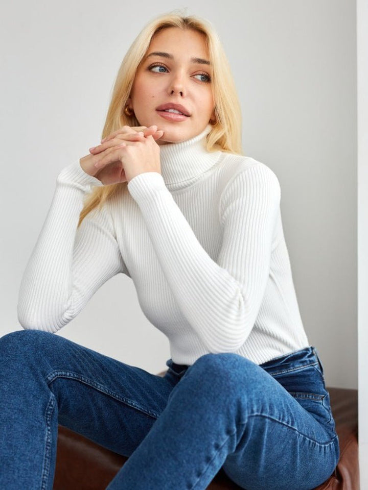 Cassandra | Turtleneck Sweater – Classic Style for Women