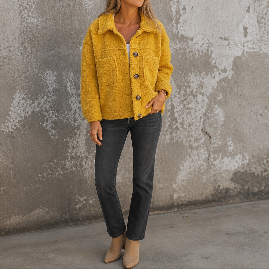 Ariane | Curly Faux Fur Jacket – Cozy Button-Front Design