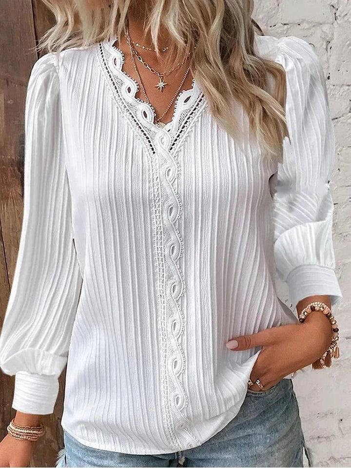 Nola | Lace-Trimmed Blouse – Timeless Elegance for Everyday Wear