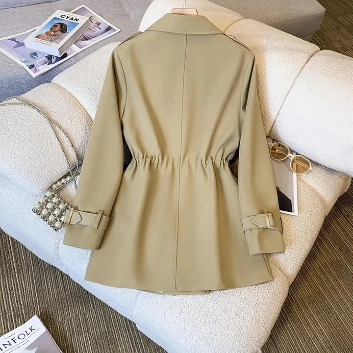 Freya | Eleganter, taillierter Trenchcoat für Damen