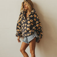 Lily | Maglione con cappuccio in pile sherpa e motivo floreale