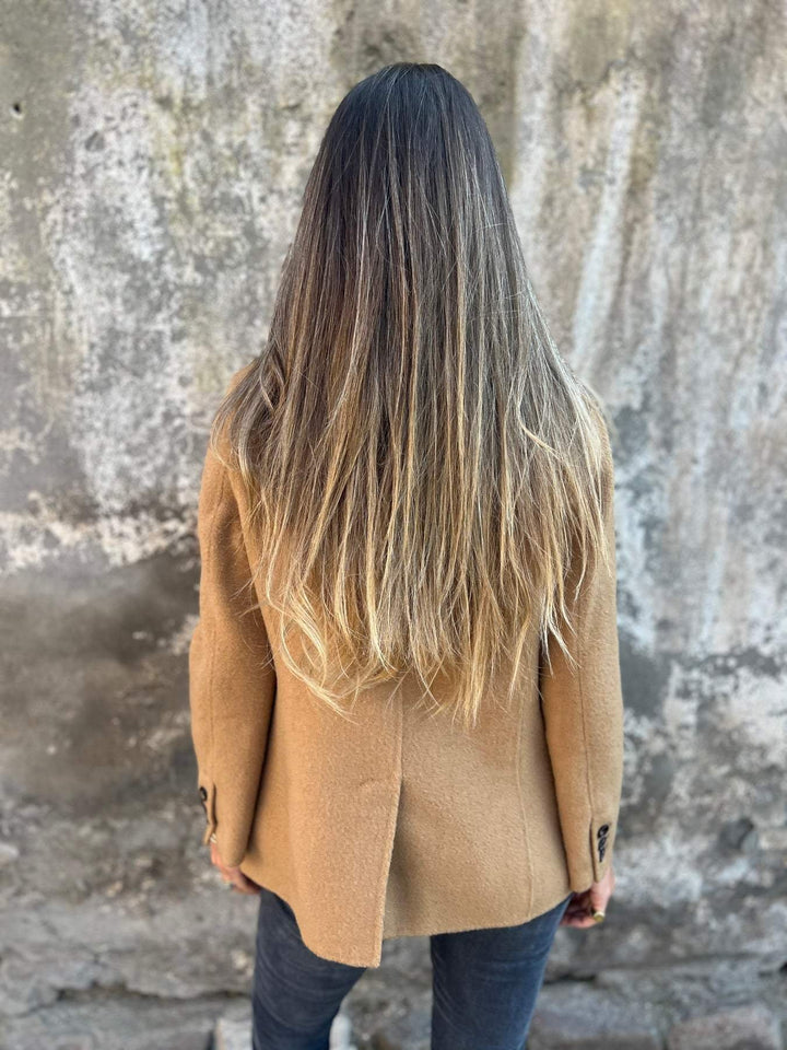 Freya | Women's Elegant Tailored Lapel Blazer