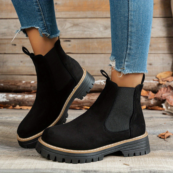 Aurelia | Women's Stylish Chunky Sole Chelsea Ankle Boots