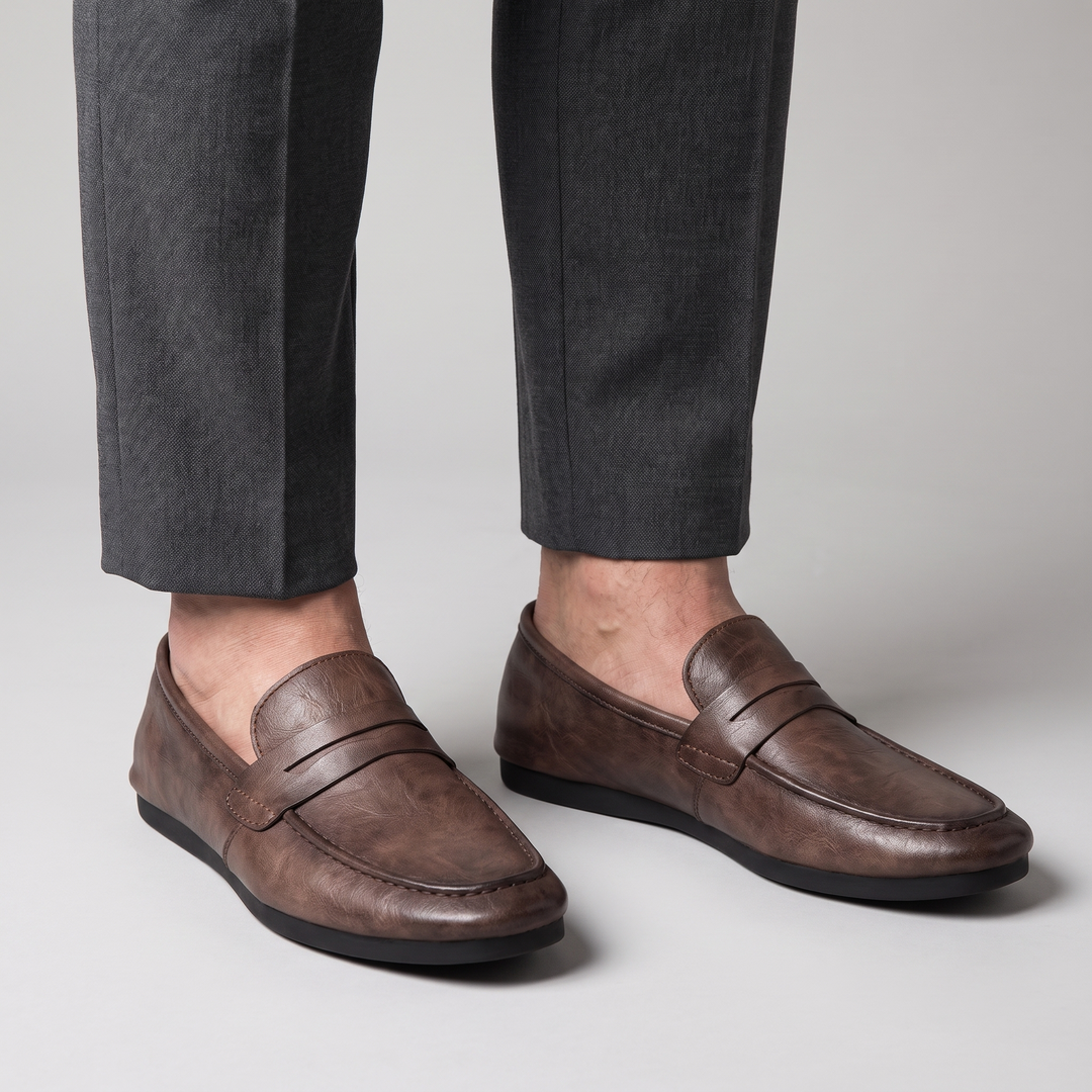 Theo | Soft-Leather Cushioned Penny Loafers - Image 2